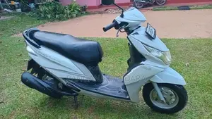 Yamaha Ray 2014