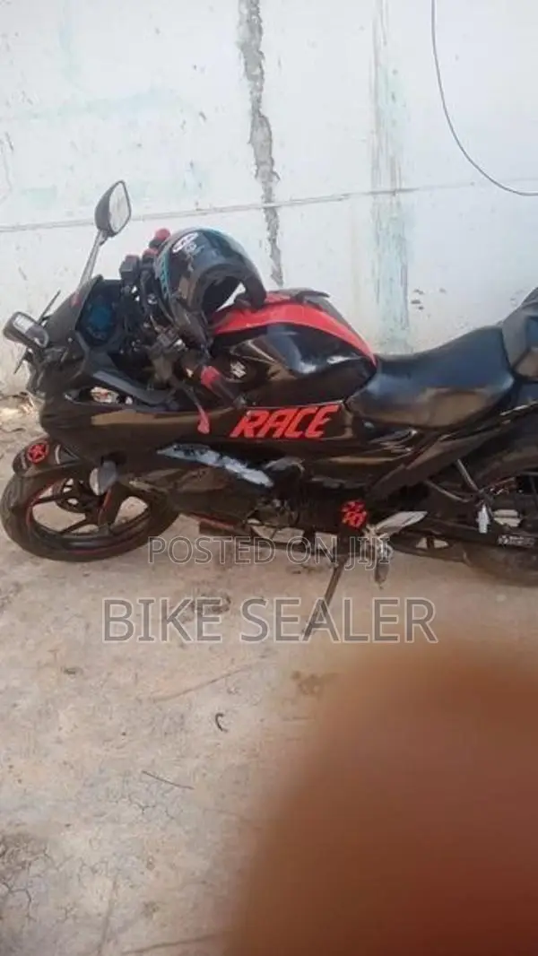 Suzuki Gixxer 2017
