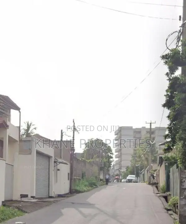 8.5p Bare Land for Sale in Mount Lavinia