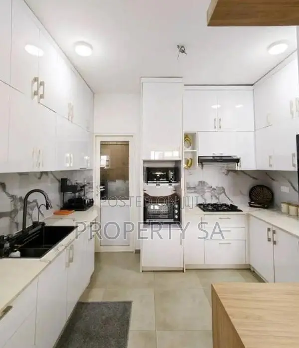 Furnished Apartment for Rent in Colombo 5 Walking Distance to Mireka