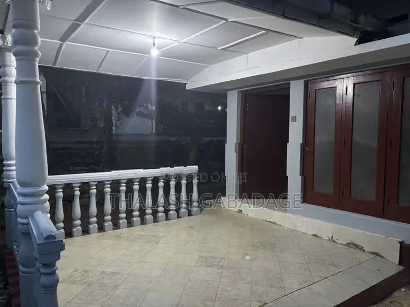 House for Rent in Pelawatta