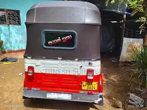Bajaj RE 2010