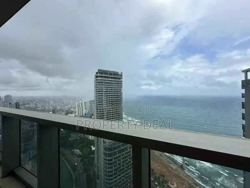 5 Bedrooms Penthouse For Sale in Shangri La - PDA399