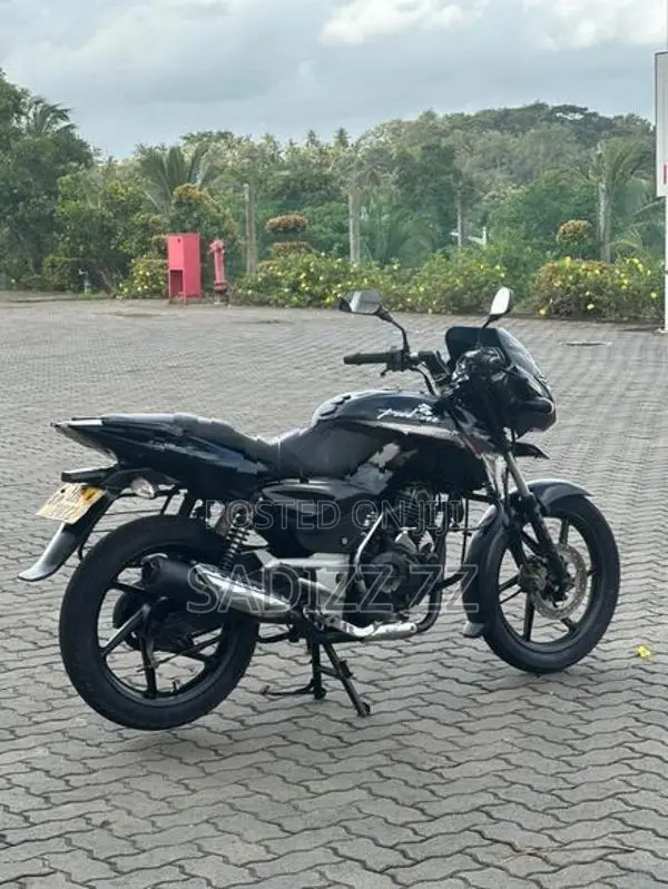 Bajaj Pulsar 150 2011