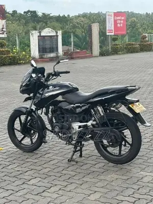 Bajaj Pulsar 150 2011