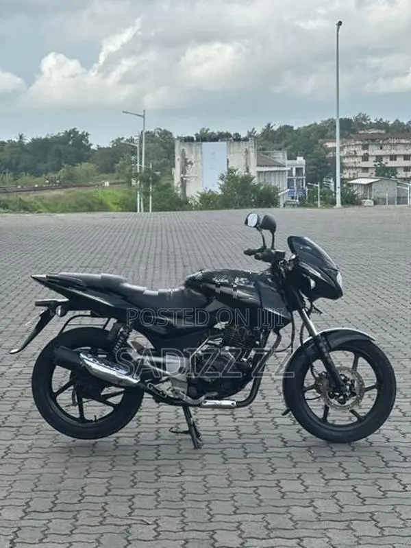 Bajaj Pulsar 150 2011