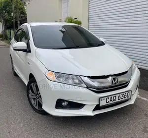 Honda Grace EX 64000KM 2016