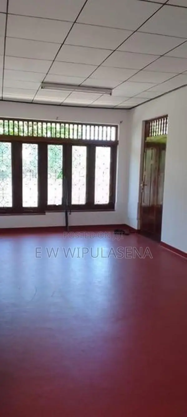 HOUSE for SALE in KOTTAWA Aturugiriya Road