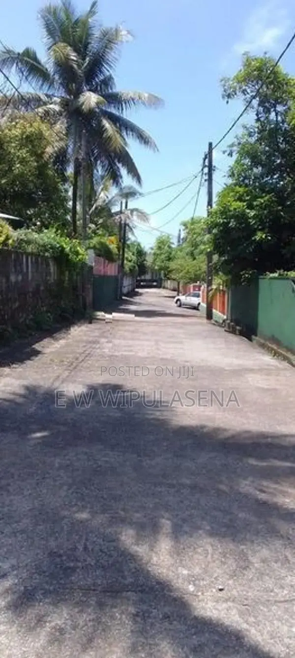 HOUSE for SALE in KOTTAWA Aturugiriya Road