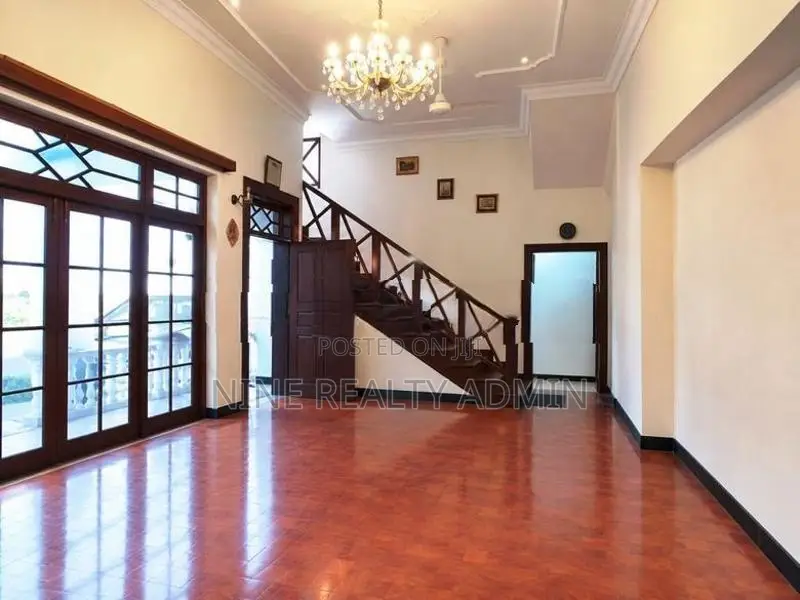House With Garden For Rent Colombo 07