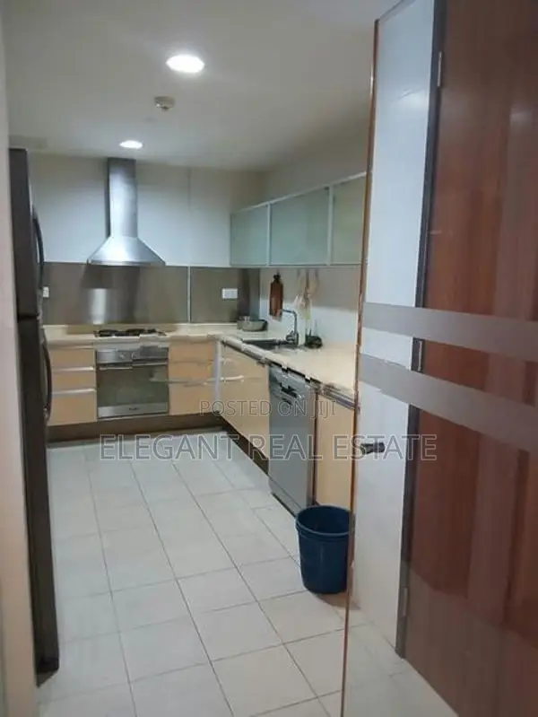 Monarch - 01 Bedroom Furnished Apartment for Rent in Colombo 03 (A6673
