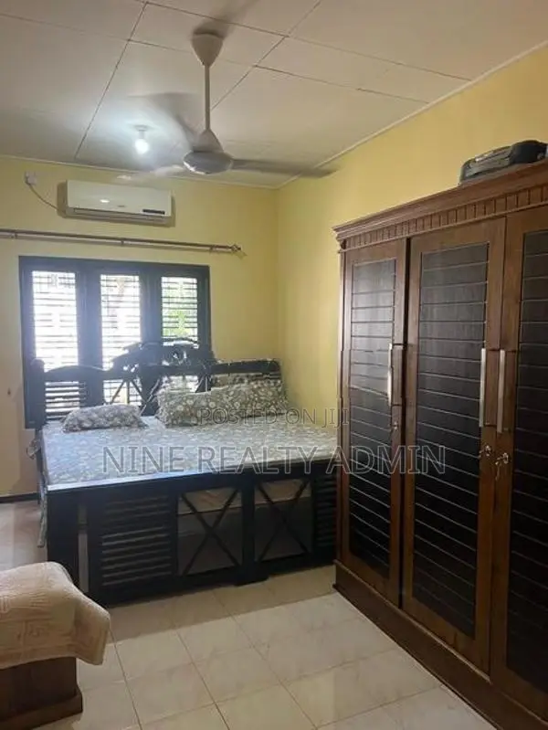 Standalone House For Sale - Dehiwala Before Flyover.