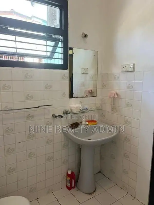 Standalone House For Sale - Dehiwala Before Flyover.
