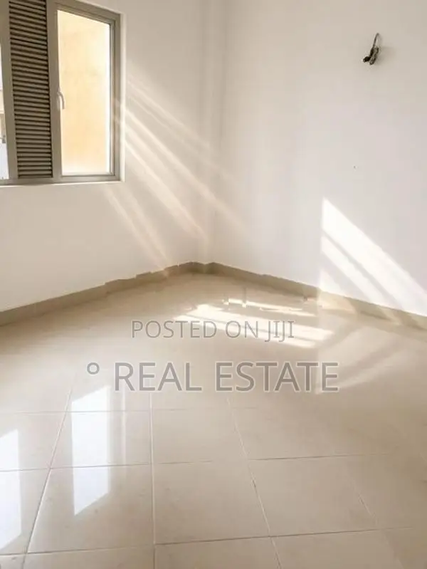 Apartment For Rent At Athurugiriya