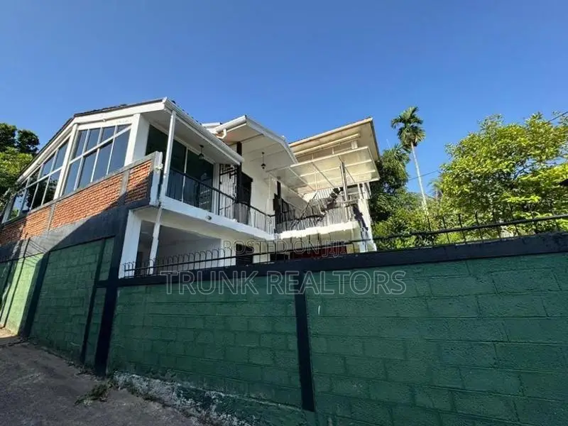 Battaramulla 05BR House For Rent (NK11810)