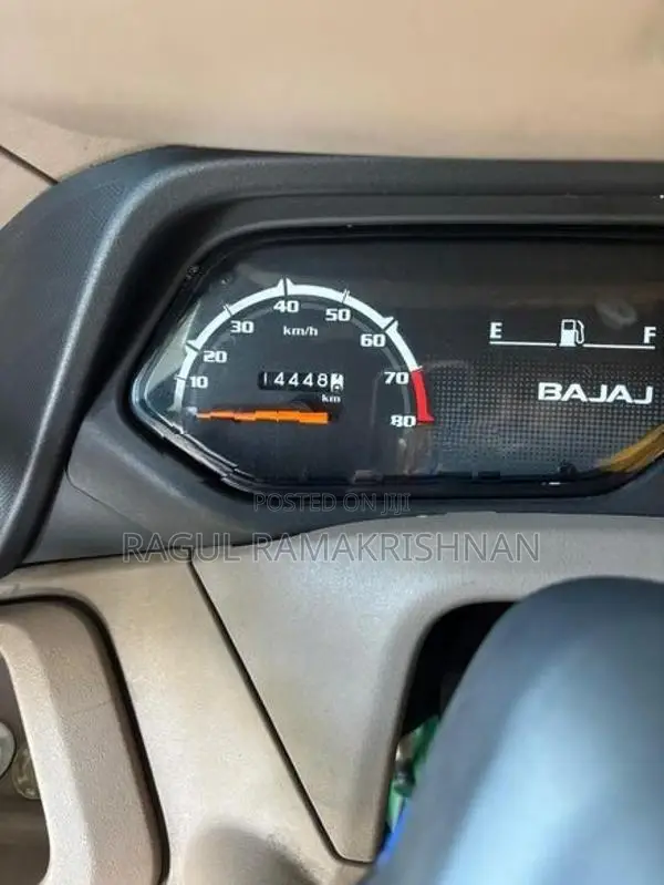 Bajaj RE 2025