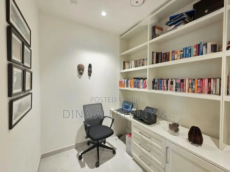 Apartment for Sale Col 3- 606 The Address