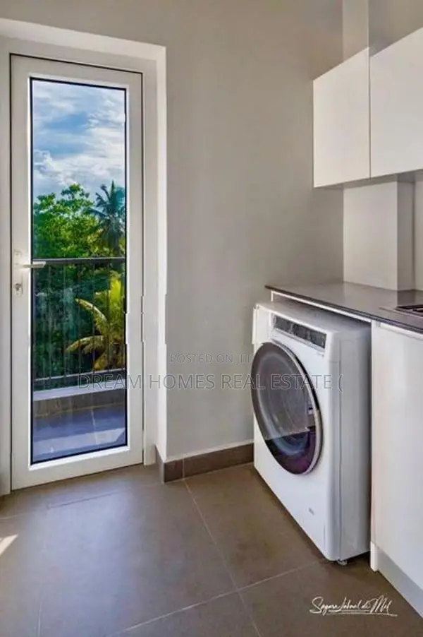 Fully Furnished 3-Bedroom House for Rent – Thalawathugoda