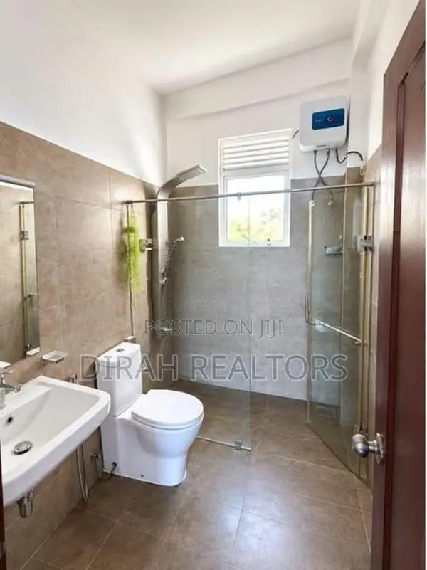 Luxury 4BR Apartment for Sale | Colombo 06 (DS-017)