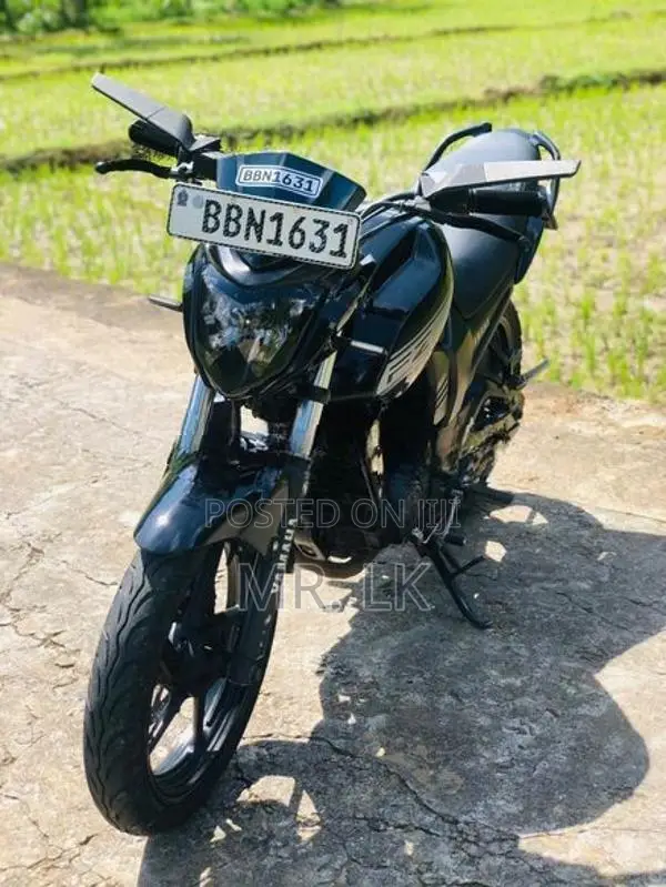 Yamaha FZ S 2014
