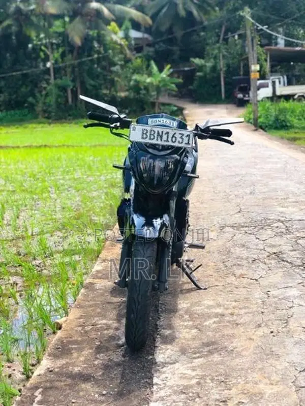 Yamaha FZ S 2014