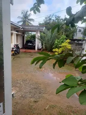 House for Sale - Hunupitiya