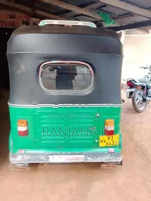 Bajaj RE Three Wheeler 2011