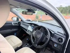 Toyota Axio 2016
