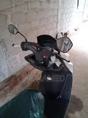 Suzuki Burgman 125 2026