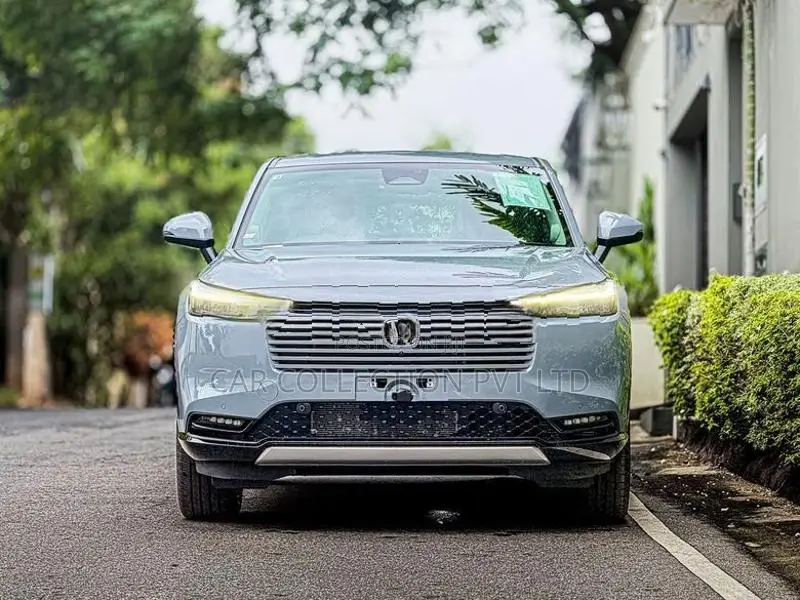Honda Vezel Z premium 2026