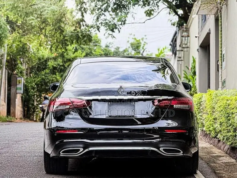 Mercedes Benz E200 AMG LINE 2023