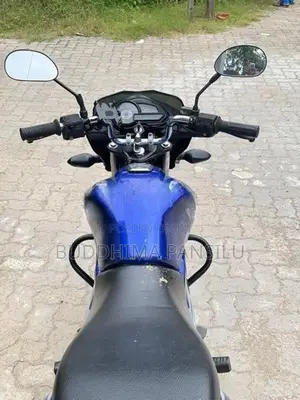 Bajaj Discover 125 M 2015