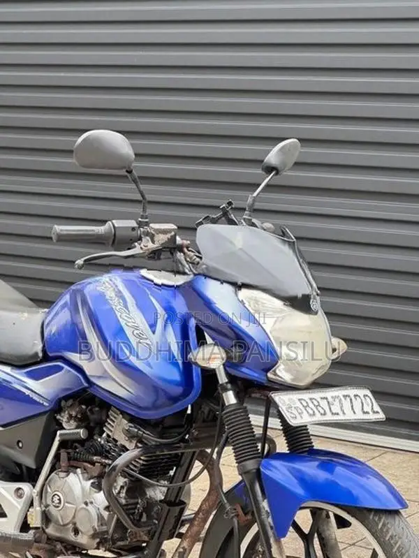 Bajaj Discover 125 M 2015