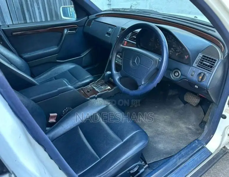 Mercedes Benz C220 DIESEL AUTO 1994