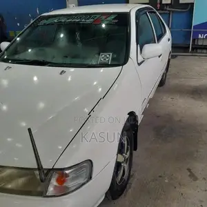 Nissan Sunny 1998