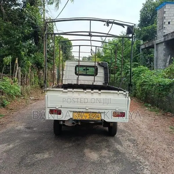 Mahindra Maxximo 2013