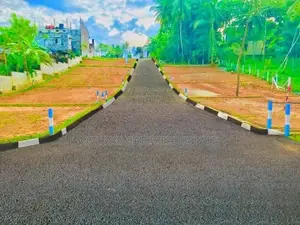 Kadawatha Ganemulla Road Land for Sale