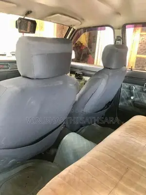 Mazda Familia MR90 1993