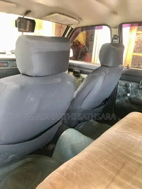 Mazda Familia MR90 1993