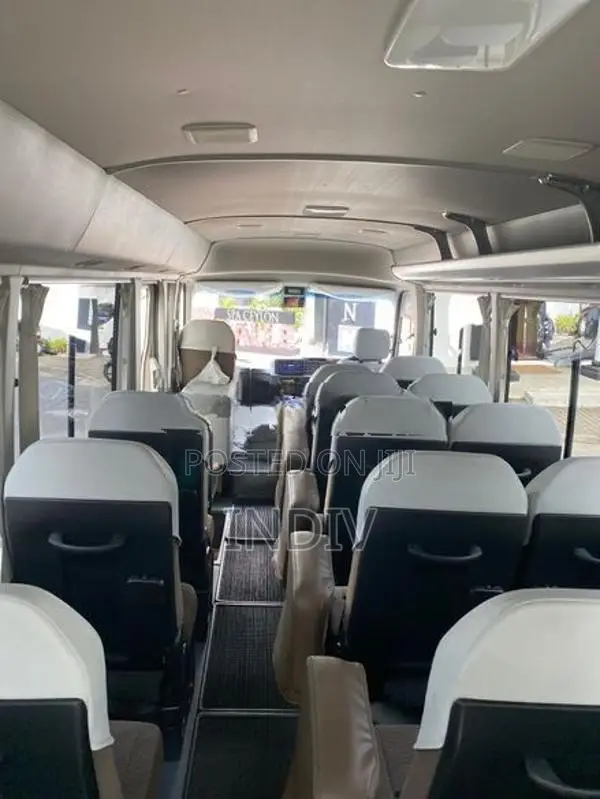 Toyota Coaster 2025