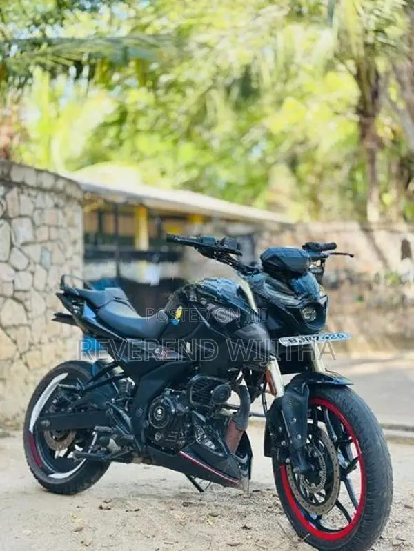 Bajaj Pulsar N160 2025