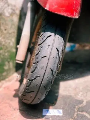 Mahindra Gusto 2015