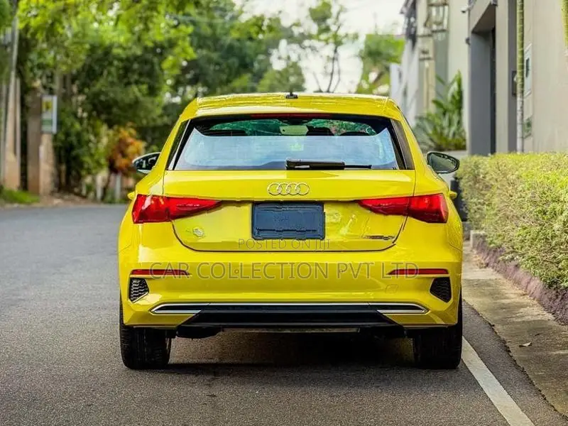 Audi A3 ADVANCE LEATHER 2023