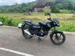 Bajaj Pulsar 200 2007