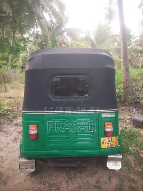 Bajaj RE 2008