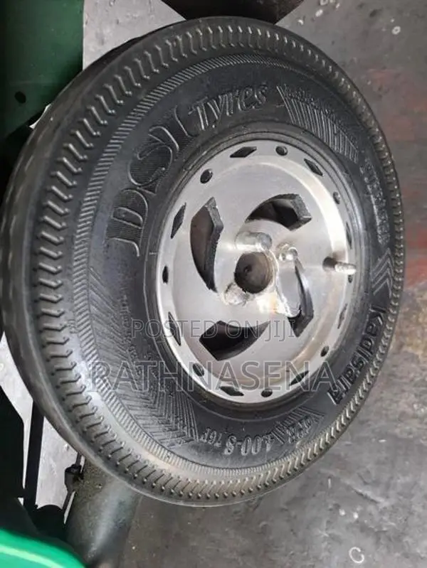 Bajaj RE Three Wheeler 2005