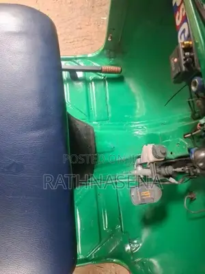 Bajaj RE Three Wheeler 2005