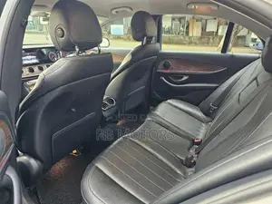 Mercedes Benz E200 Executive Line 2017