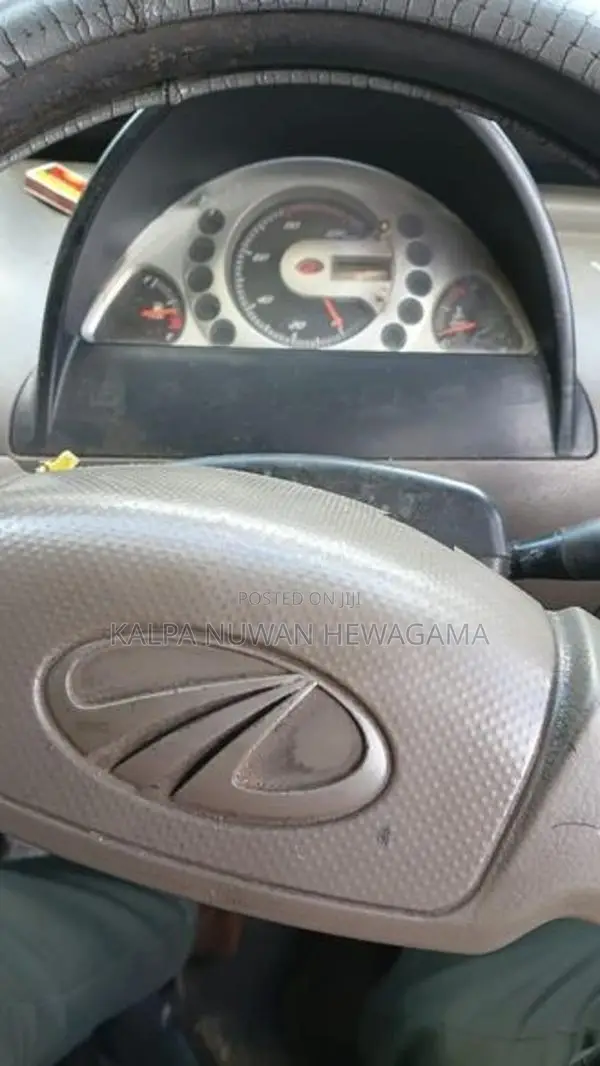 Mahindra Maxximo 2013