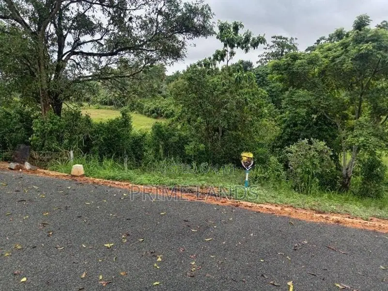 අම්බලන්ගොඩ නගර සභා සීමාවෙන් ඉඩම